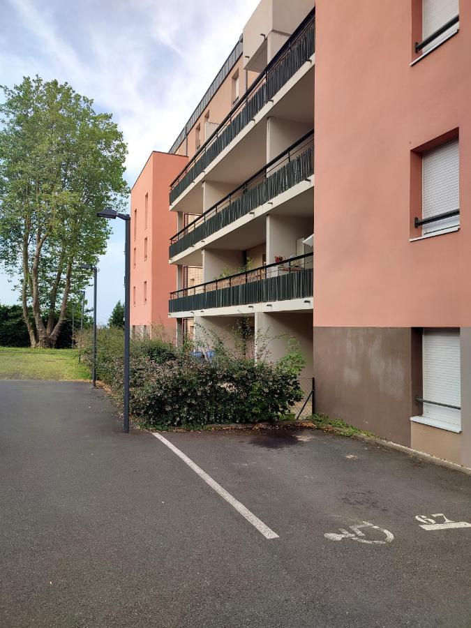 T2 En Centre Ville Avec Place De Parking Privative Le Mans Bagian luar foto